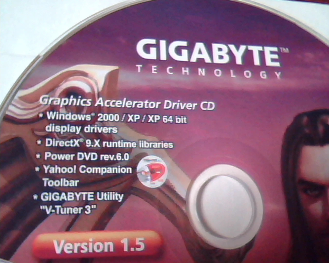 CD GeForce 7300 Series Version 1.5 Accelerator Driver Gigabyte technology - image 2