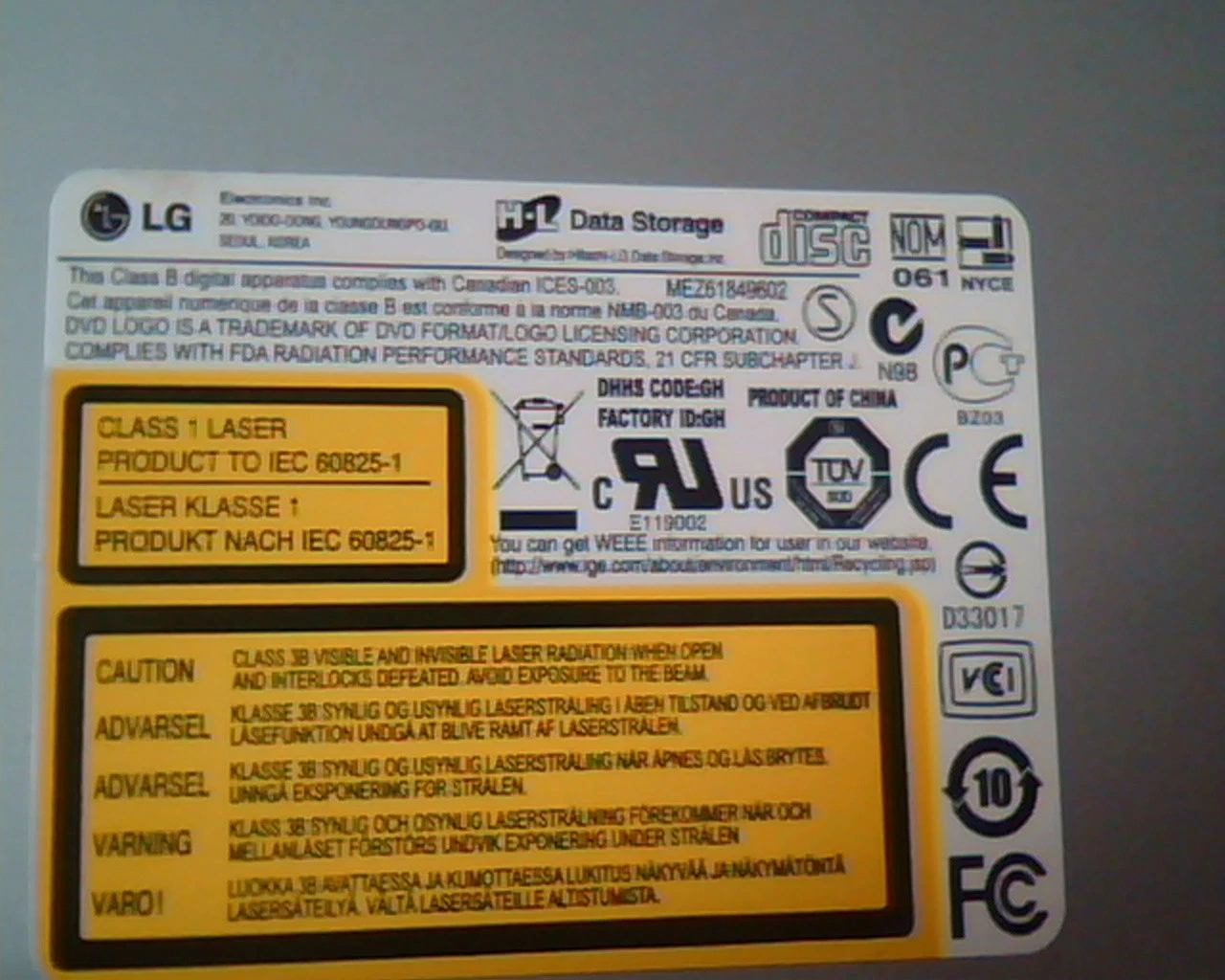 LG Super Multi DVD Rewriter GH24NS50 XP01 RoHS Nov2009 SATA - image 4
