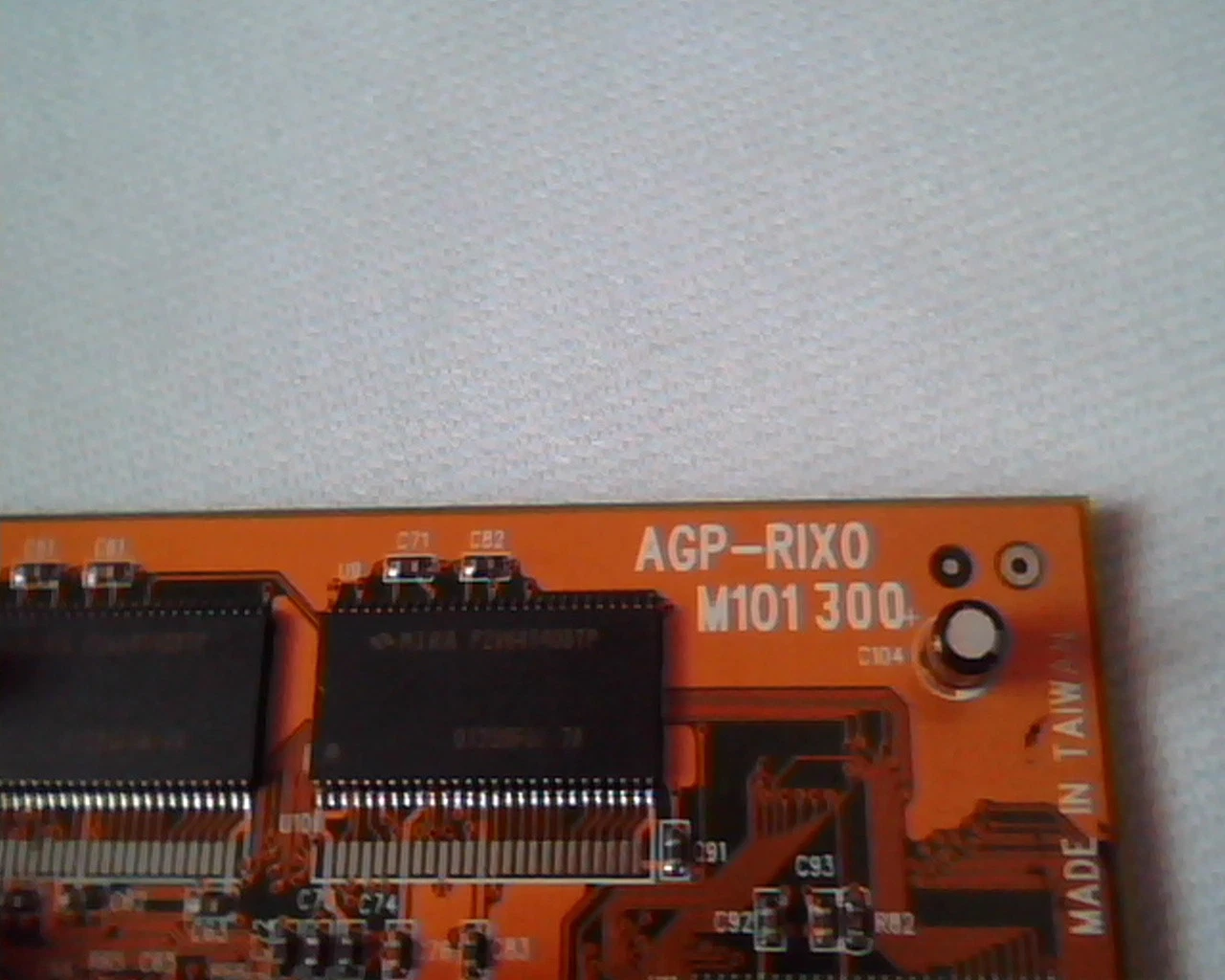 AGP card AGP-RIXO M101300 VB TNT2 RI60 32MB RI60D1-32IS0 V2.0 VGA B400 - image 2