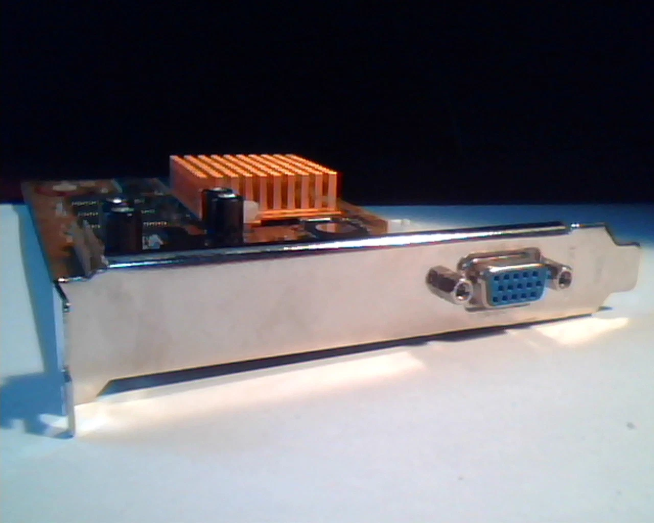 AGP card GeForce2 MX400 64M PV-T07G-CR V2.1 VGA VAGEFR21PS - image 5