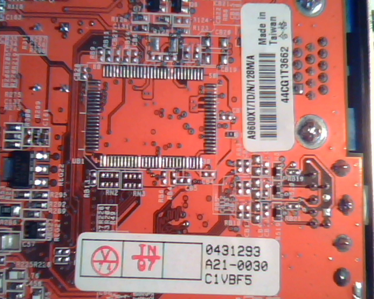 AGP card ASUS A9600XT/TD A9600 Rev 1.00 128M A21-0030 C1VBF5 VGA DVI TV out - image 4