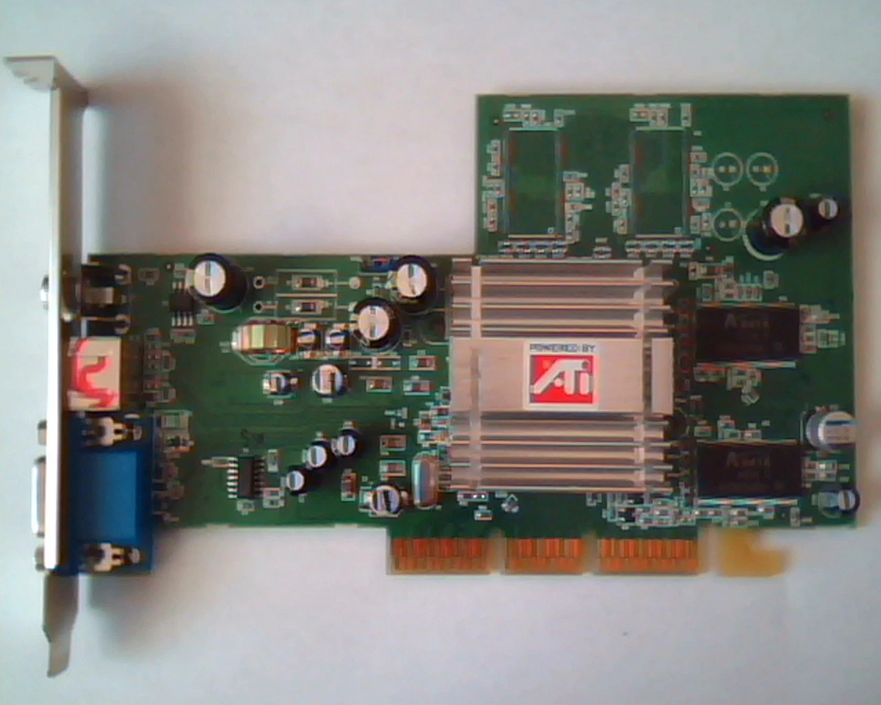AGP card ATI Radeon 9200 128M DDR TVO 1024-9C11-H2-SA VGA TV RCA