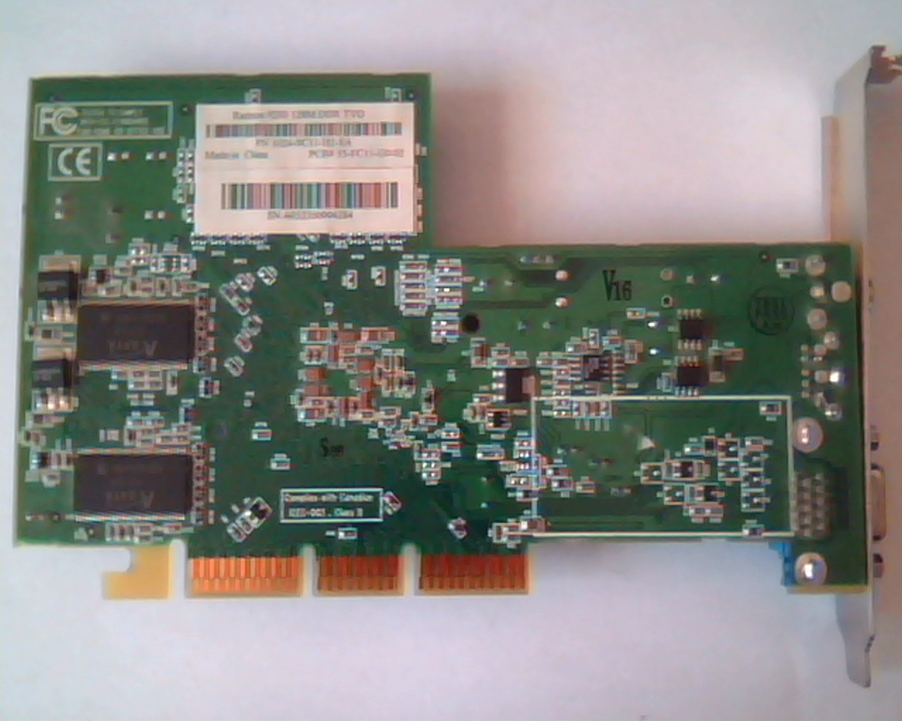 AGP card ATI Radeon 9200 128M DDR TVO 1024-9C11-H2-SA VGA TV RCA - image 2