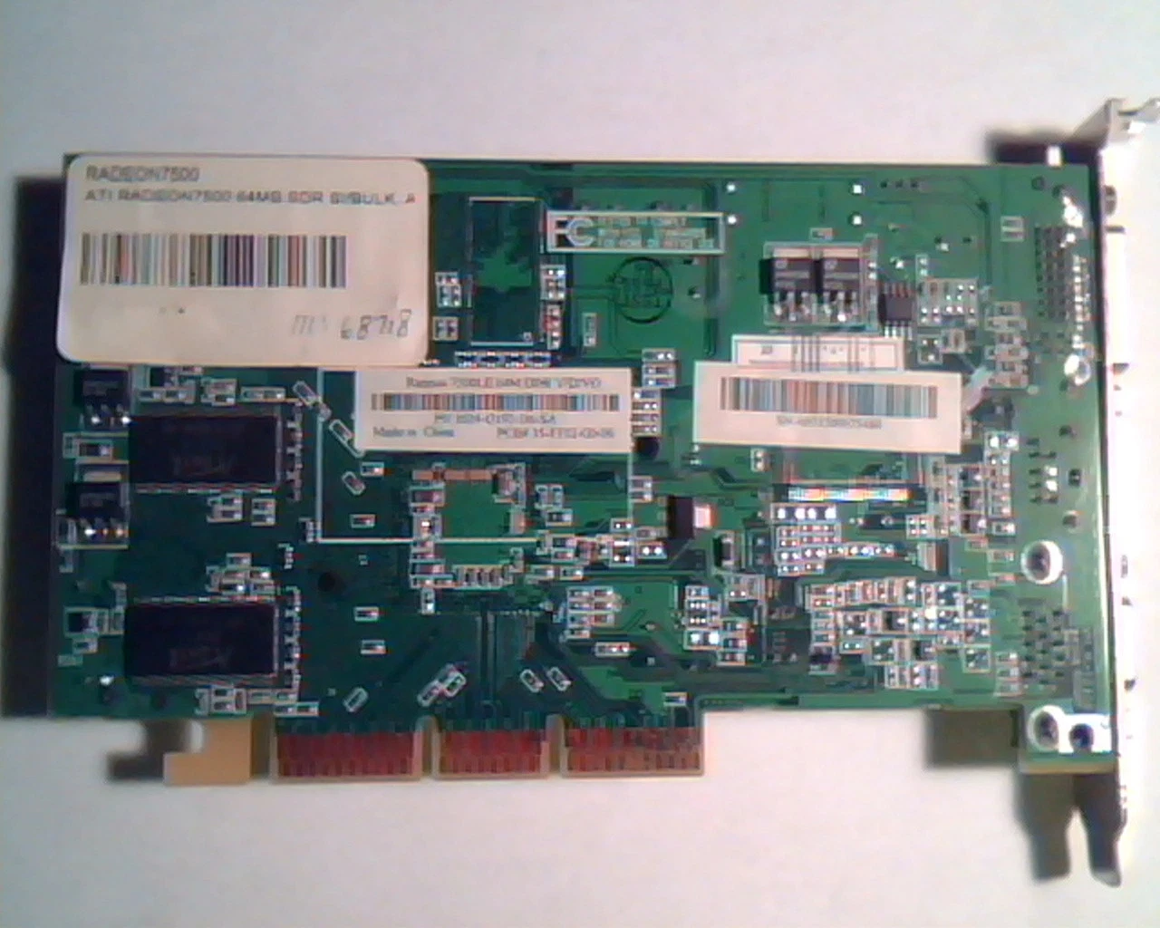 AGP card ATI Radeon 7500LE 64M DDR 1024-Q192-H6-SA DVI VGA Video-out 7500 - image 2