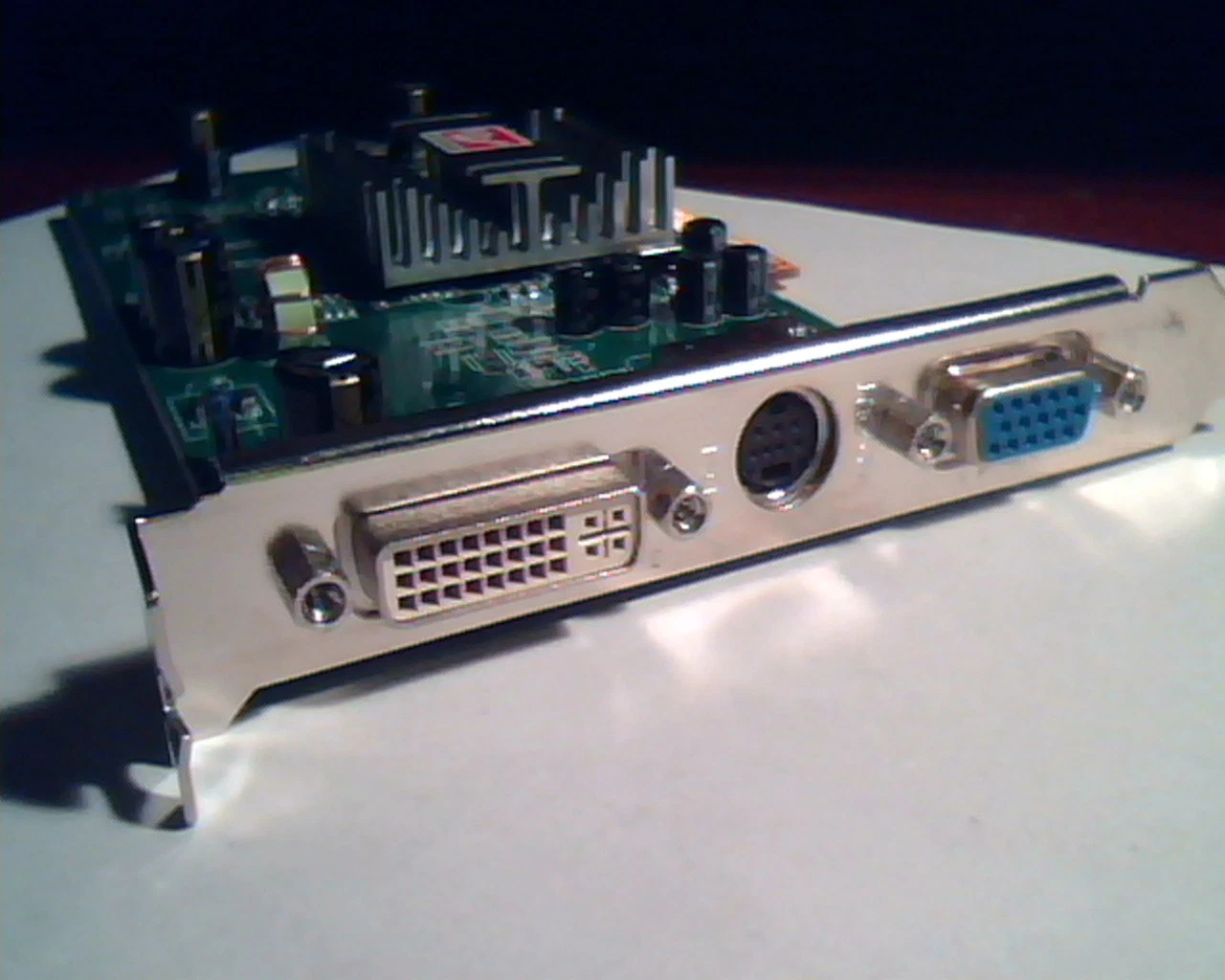 AGP card ATI Radeon 7500LE 64M DDR 1024-Q192-H6-SA DVI VGA Video-out 7500 - image 5