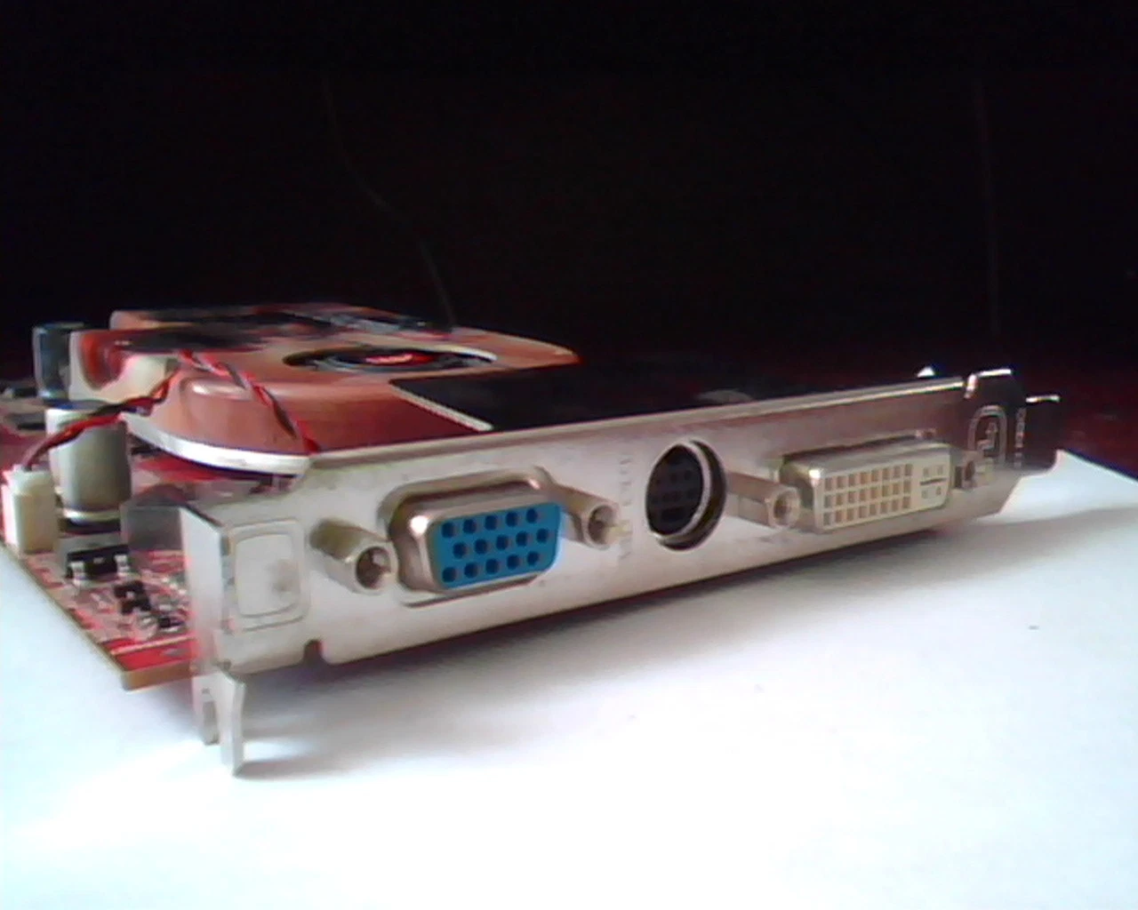 PCI-E express card ATI Radeon 109-A67631-10 X1600Pro 512M 102A6761110 DVIVGA Vid - image 5