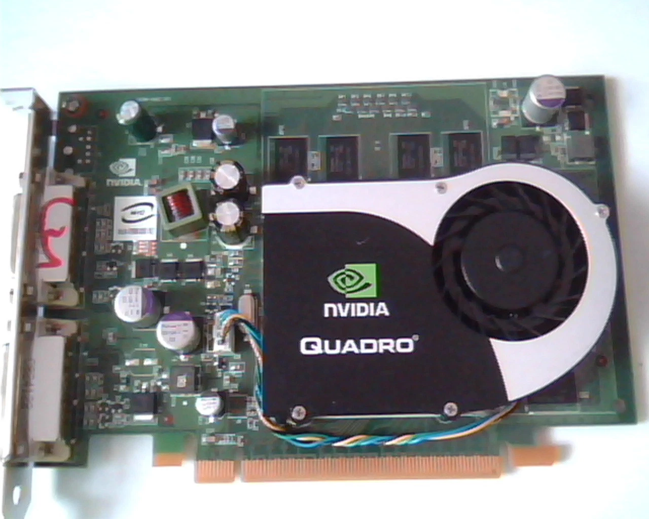 PCI-E express card Nvidia Quadro 180-10588-0002-A01 456138-001 QuadroFX570 570