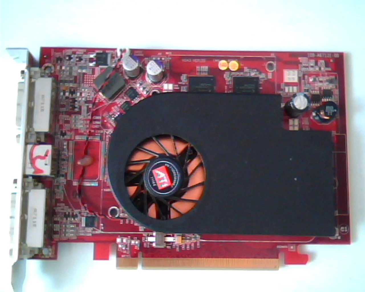 PCI-E express card ATI 109-A67131-00 A19206-001 ATI-102-A671 102A6712400 DVI