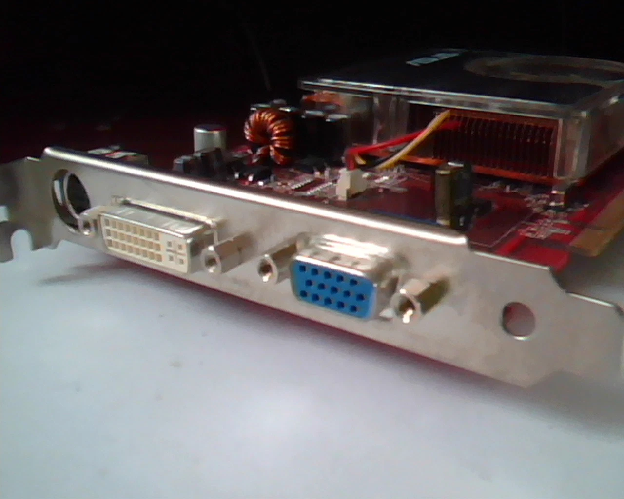 PCI-E express card ASUS A676PS Rev 1.01 EAX1300Pro 256MB DVI VGA Video - image 6