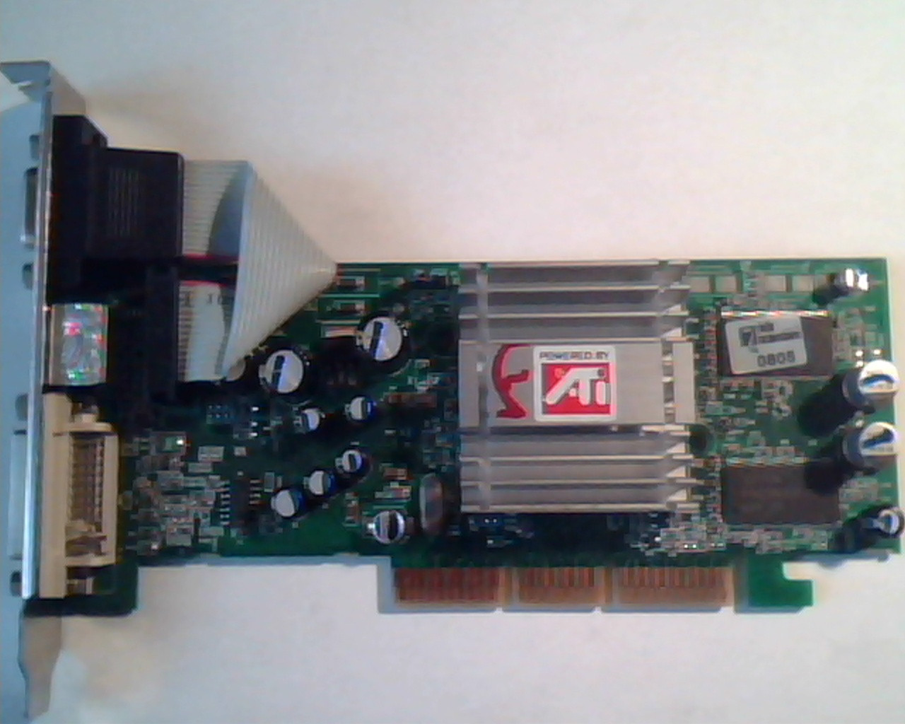 AGP card ATI Radeon 9200SE 64M DDR DVI VGA Video 1024-GC26-1E-SA