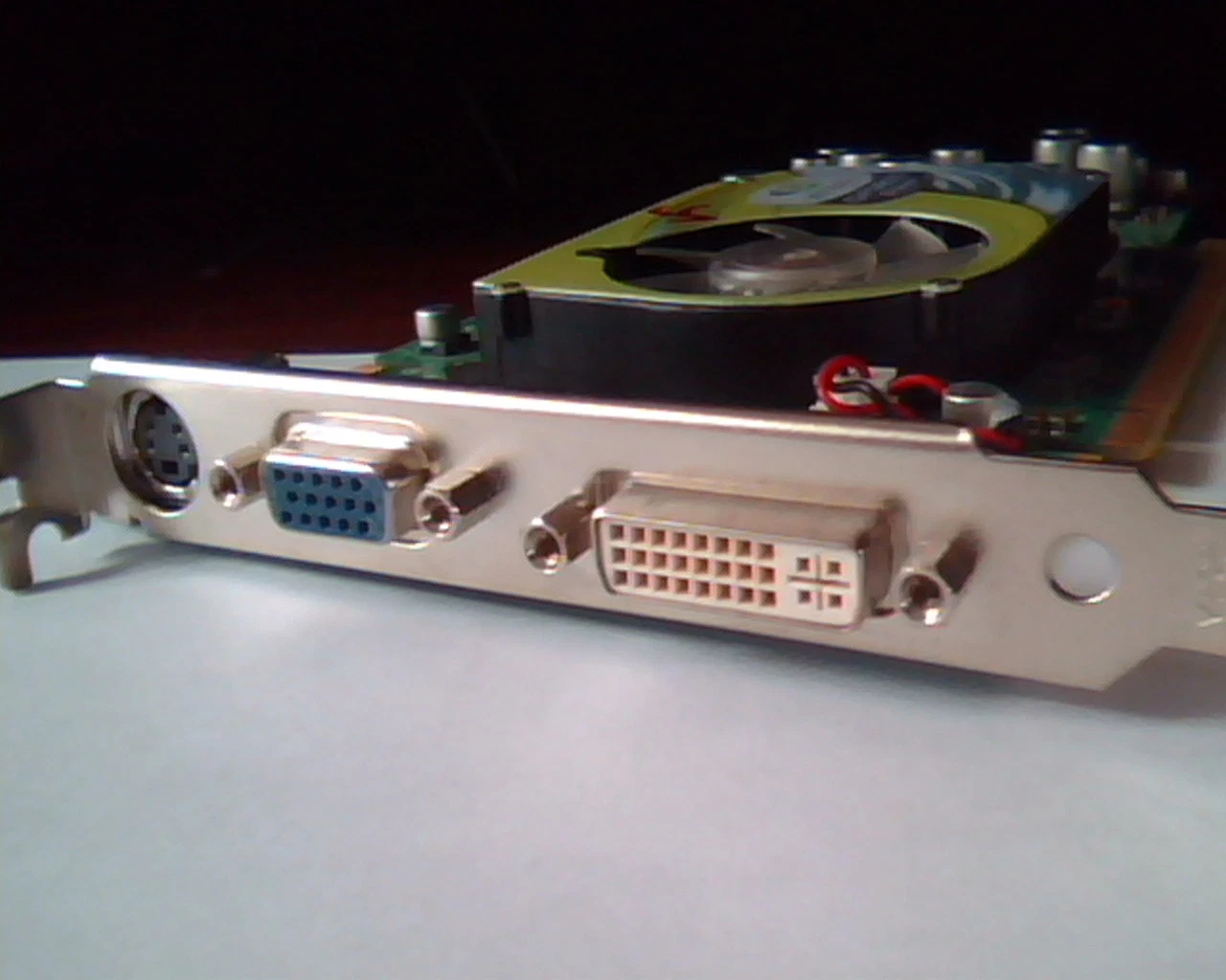 PCI-E express card NVIDIA GeForce 6 Series P260 8984 Ver 20A 180-10260-0000-A03 - image 7