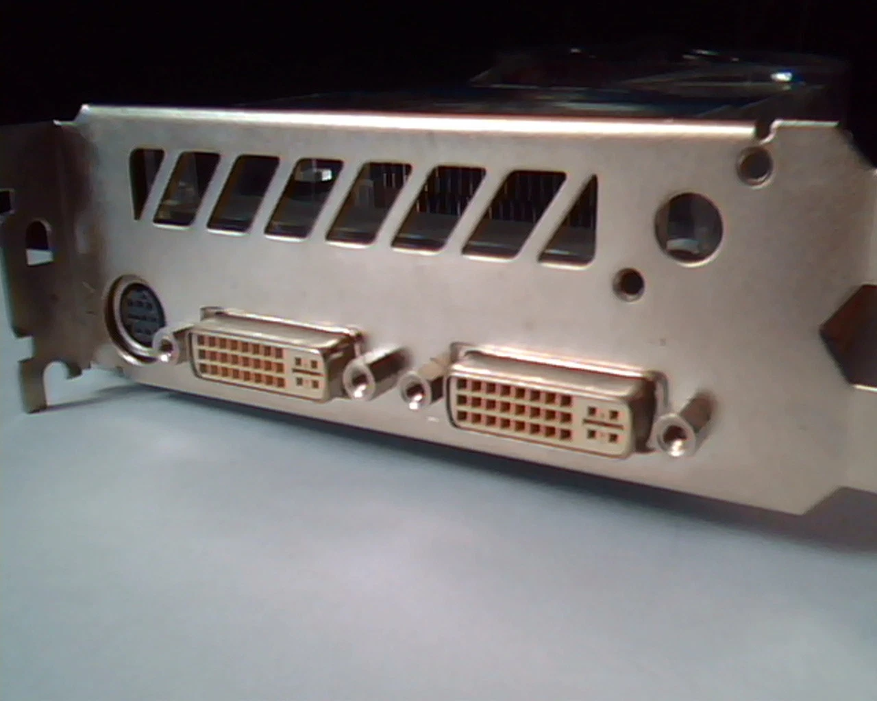 PCI-E express card ASUS EN7800GTX 600-10347-0004-400 L NVIDIA 2DHTV 256M P347 - image 10