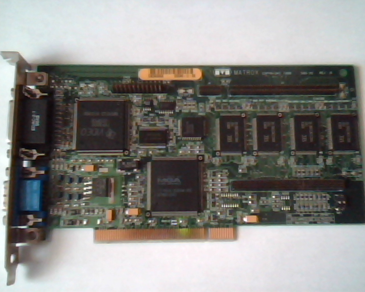 PCI Video card Matrox 590-05 Rev B MGA MIL/4/DELL3 00081992 ID7059000 DVI VGA