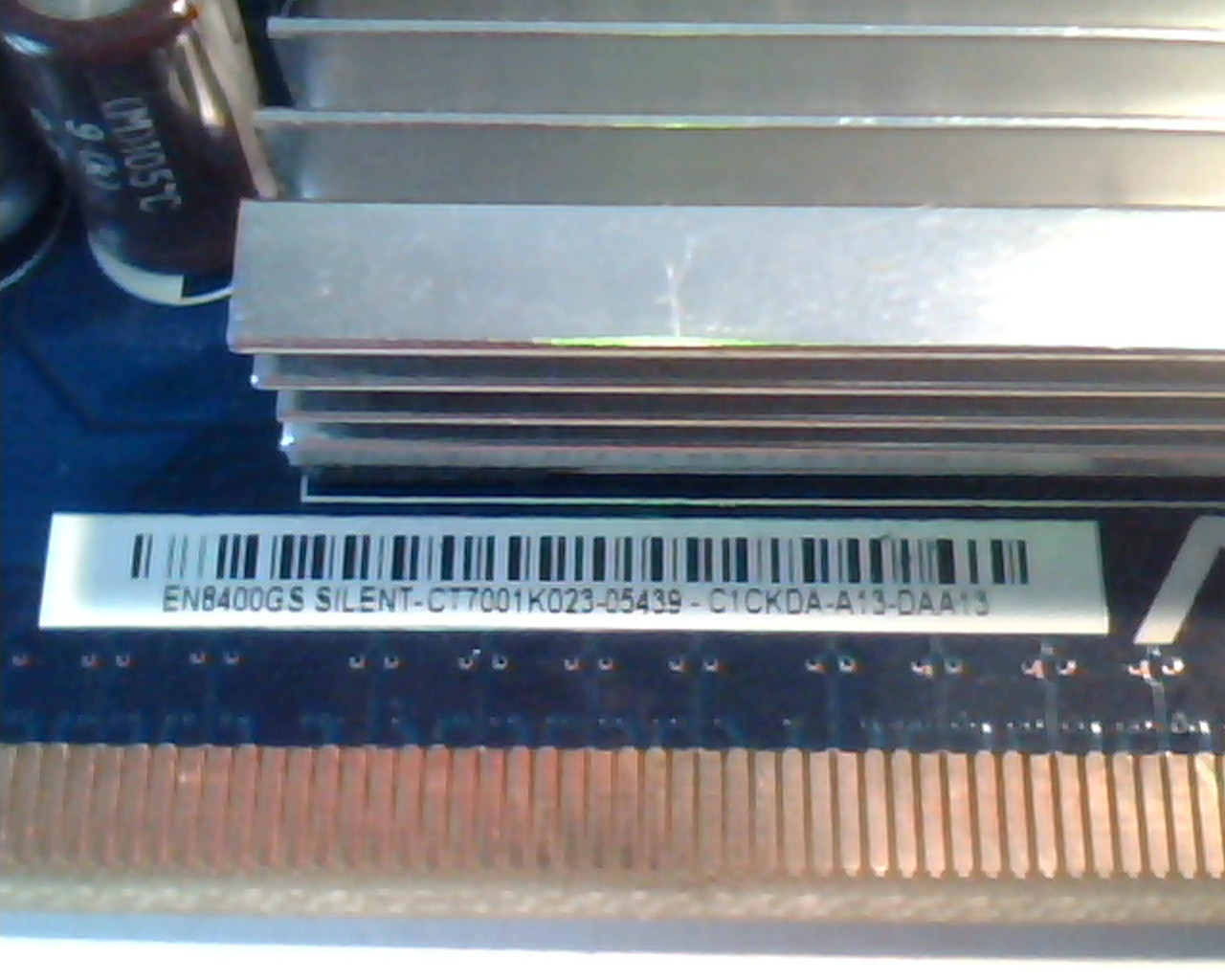 PCI-E express card EN8400GS Silent T P 512M A ASUS DVI VGA - image 2