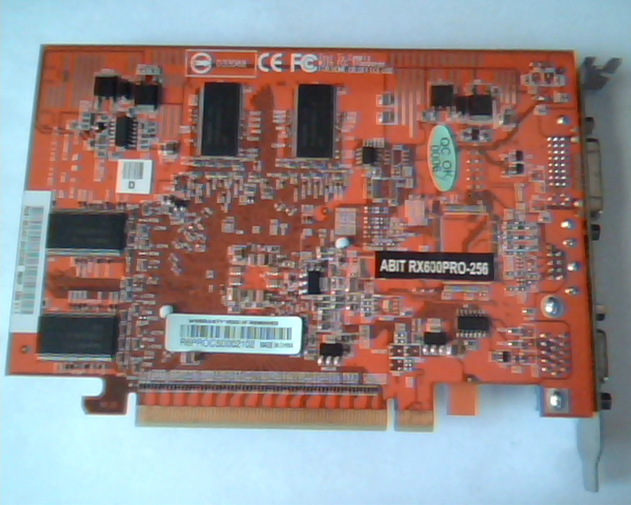 PCI-E express card ABIT RX600PRO-256 RX6P-256 V1.1 3044-0413-24 DVI VGA TV - image 2