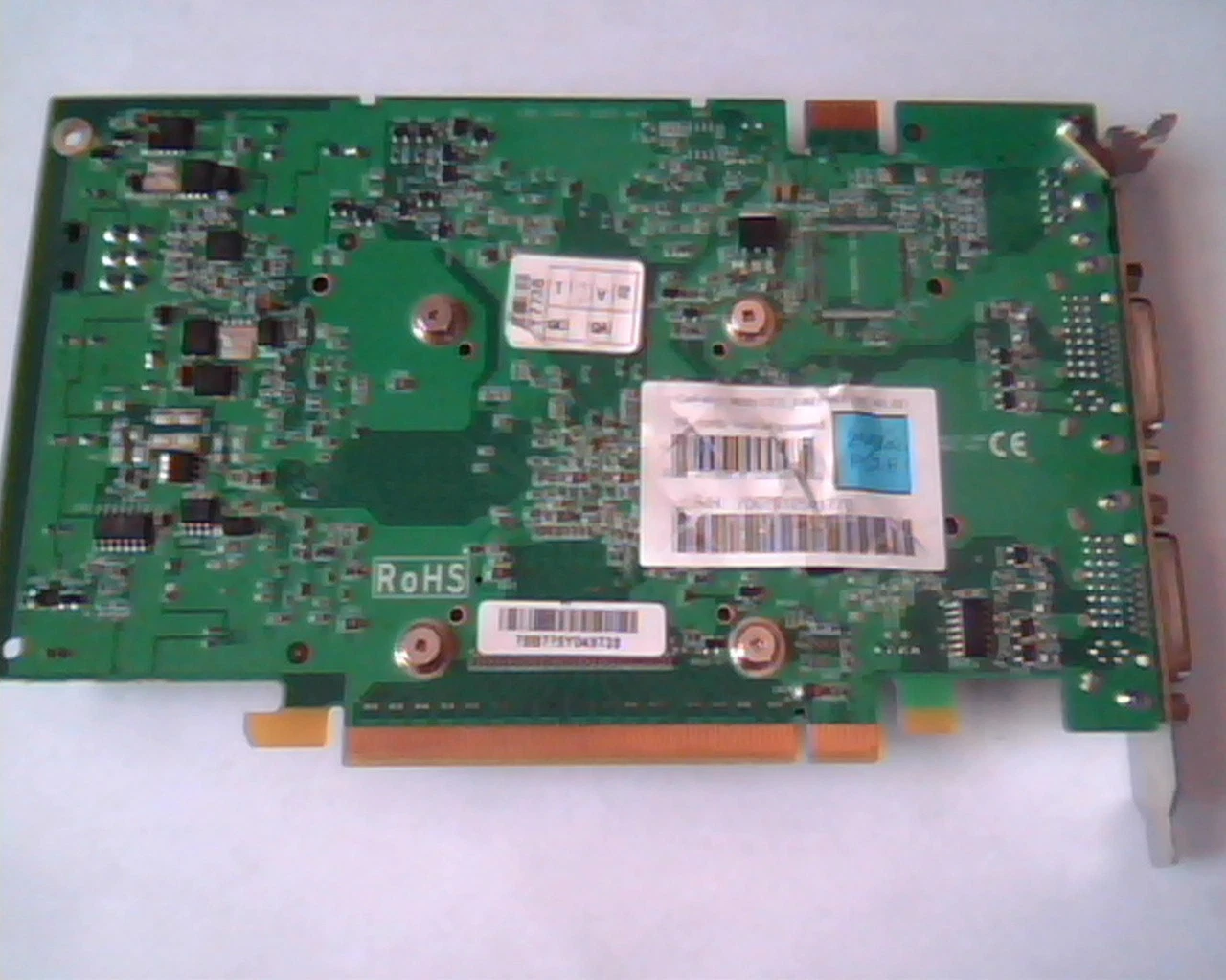 PCI-E express card EVGA e-GeForce 8600 GTS 256MB 180-10401-0000-A02 DVI TV - image 5