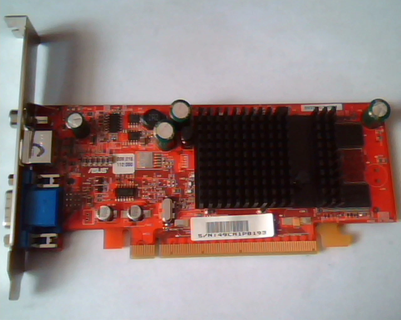 PCI-E express card ASUS RV370SE T 128M 5187-6145 1.02-B01 C1VCP5 VGA S-Video