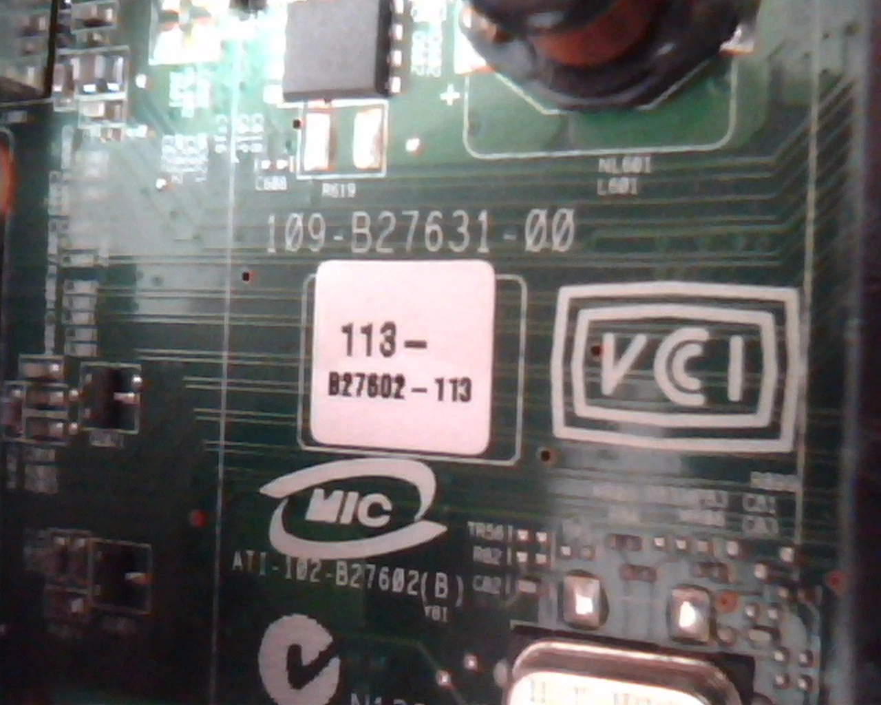 PCI-E express card ATI Radeon 109-B27631-00 B276 S-Video DVI ATI-102-B27602 - image 2