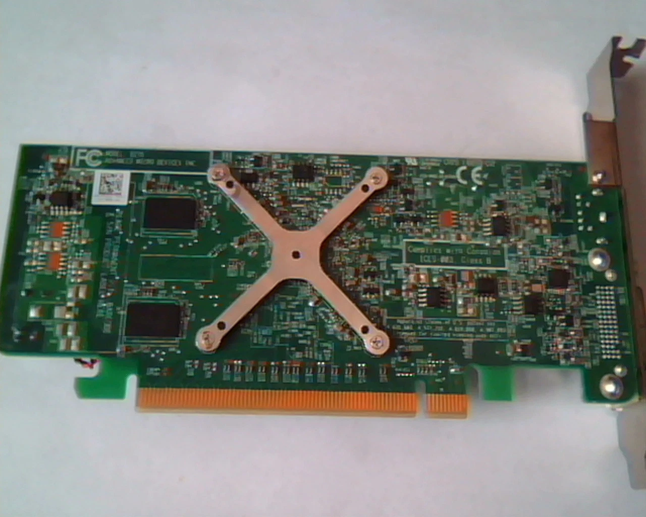 PCI-E express card ATI Radeon 109-B27631-00 B276 S-Video DVI ATI-102-B27602 - image 4