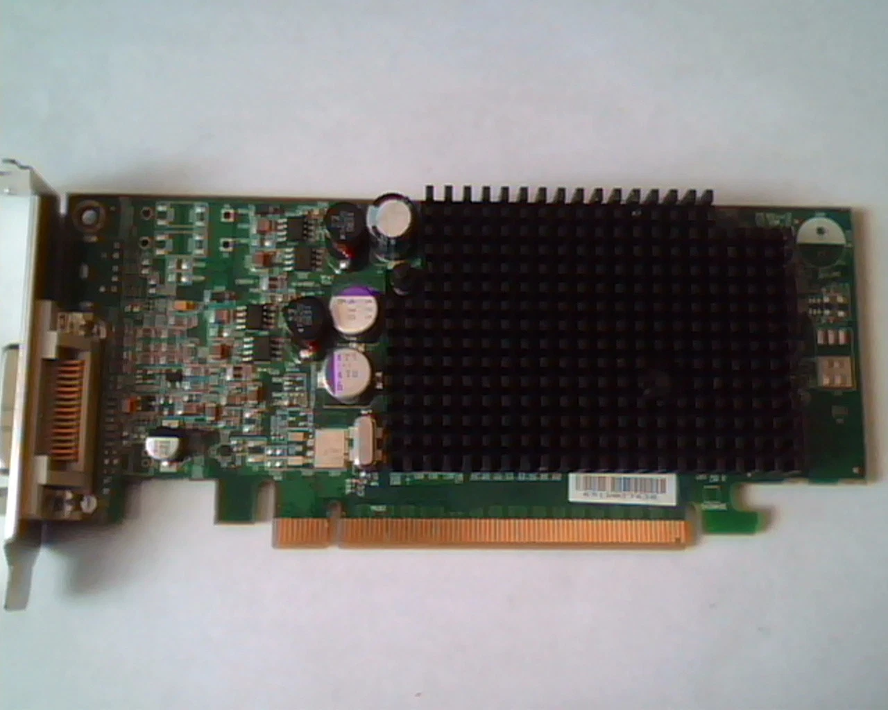 PCI-E express card ATI 109-A62931-02 V026 2.0A 102A6290800 DVI