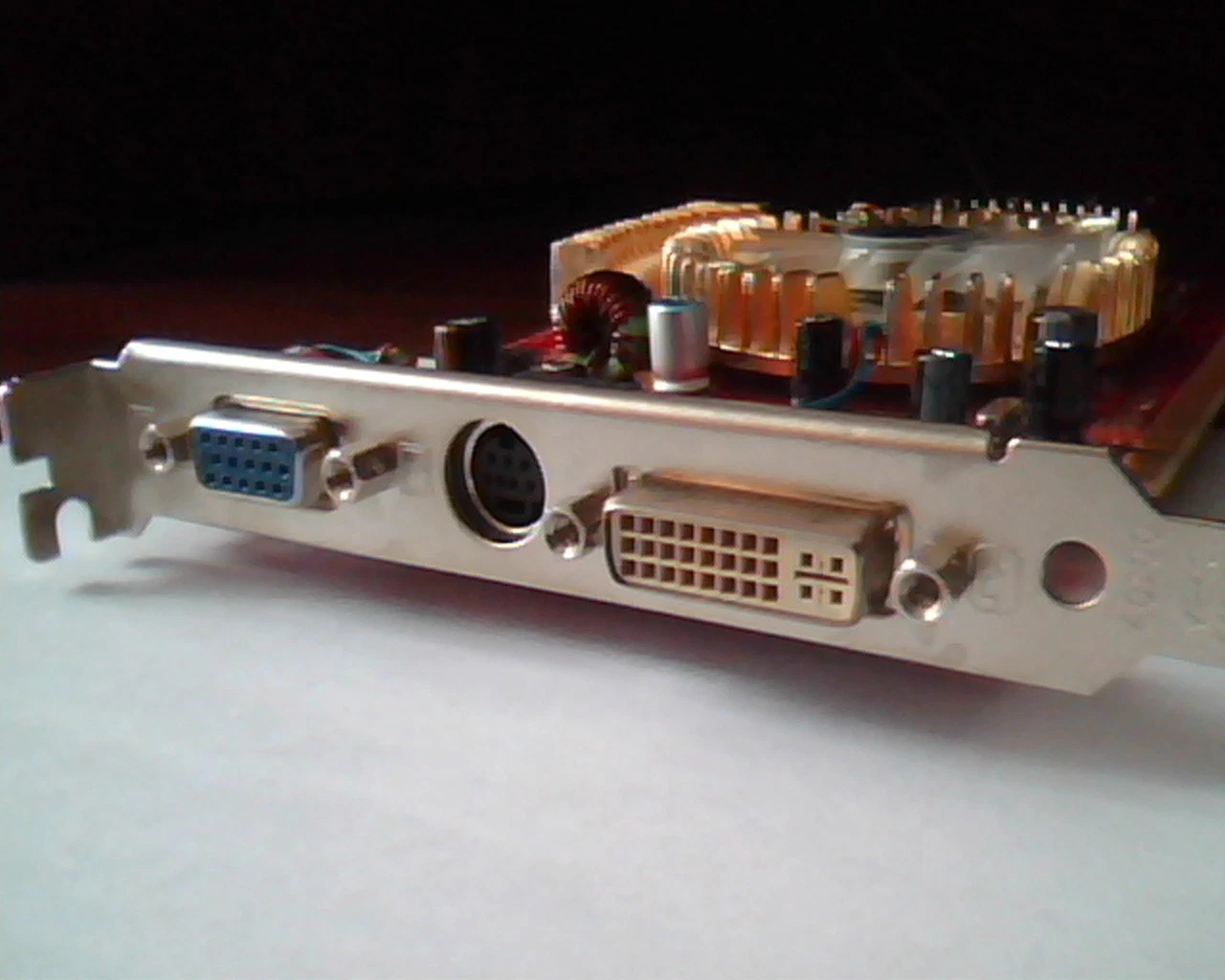 PCI-E express card MSI V040 Ver 1.0 109-A67631-00B RX1600PRO-TD256E RX1600 Pro - image 5