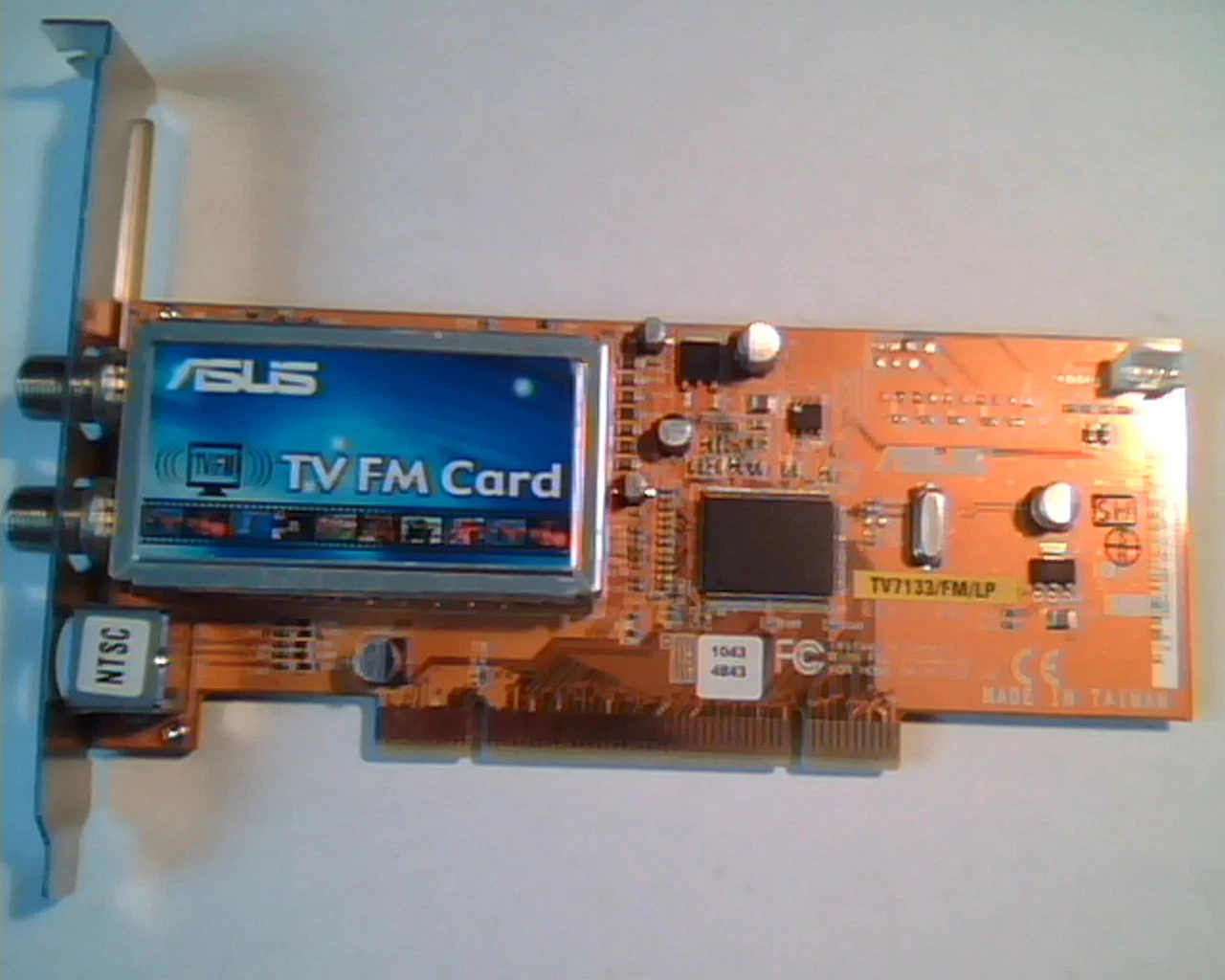 PCI Video card ASUS TV FM Card TV7133/FM/LP Rev 2.00 Controller C02-0236 Video