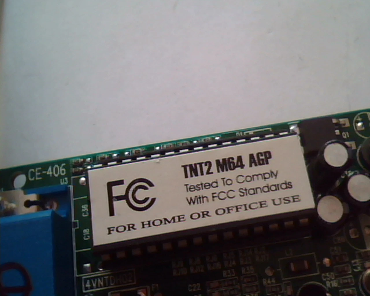 AGP card TNT2 M64 CE-406 32MB VGA very short 4VNTDH02 video graphics - image 2