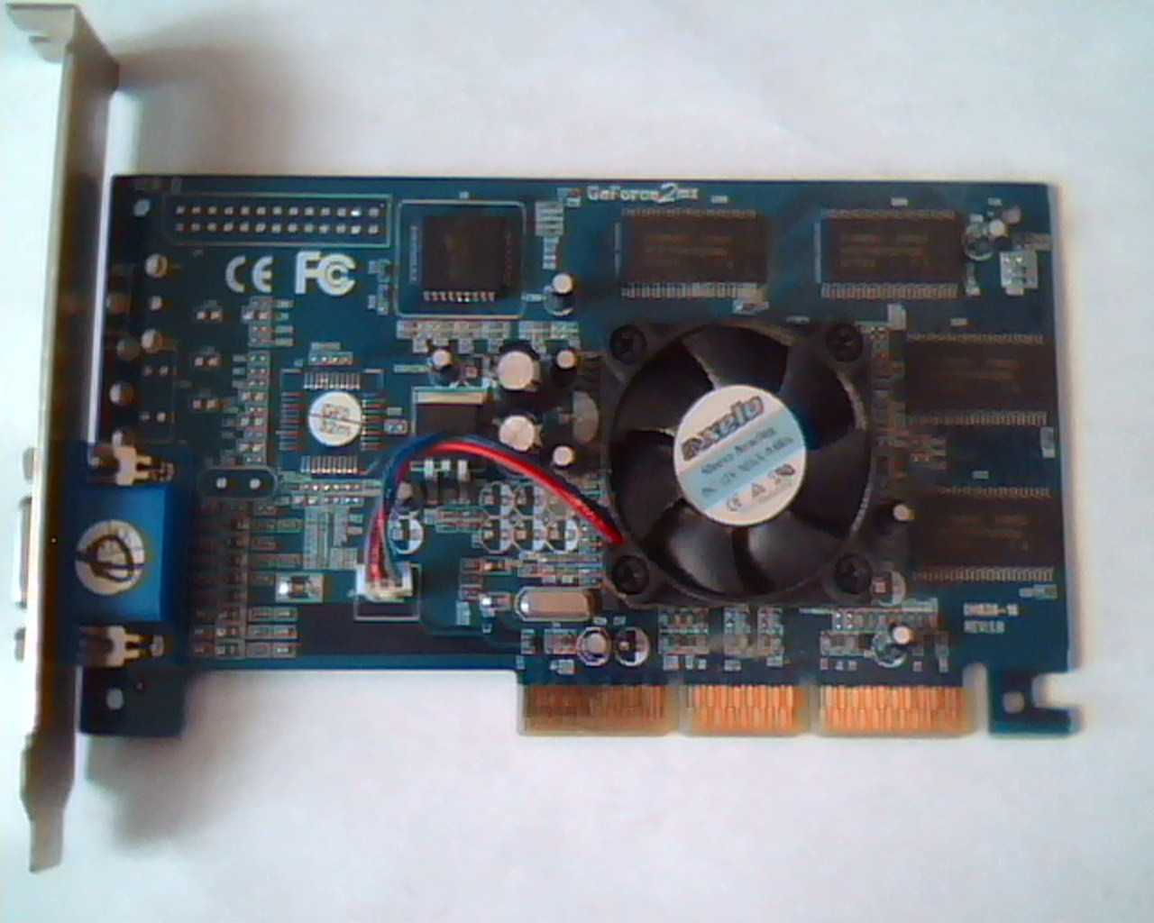AGP card GeForce2MX Ver D 32MB GeForce 2MX 200 2X200 CVC-NGEFORCE2MX VGA