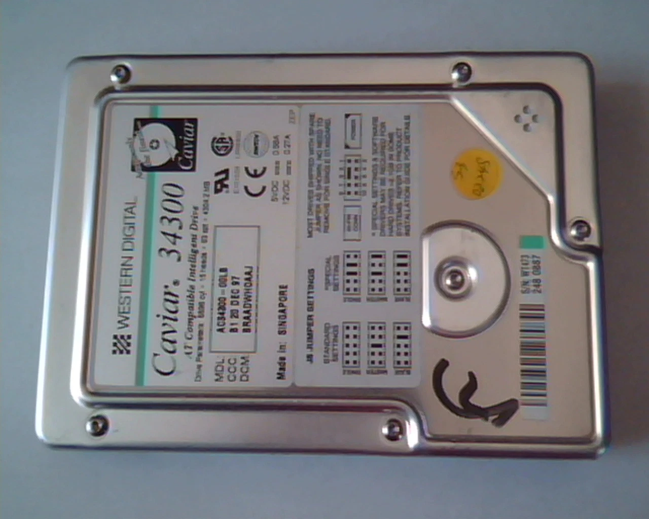 Hard Drive Disk IDE Western Digital Caviar 34300 AC34300-00LB BRAADWHOAAJ WD