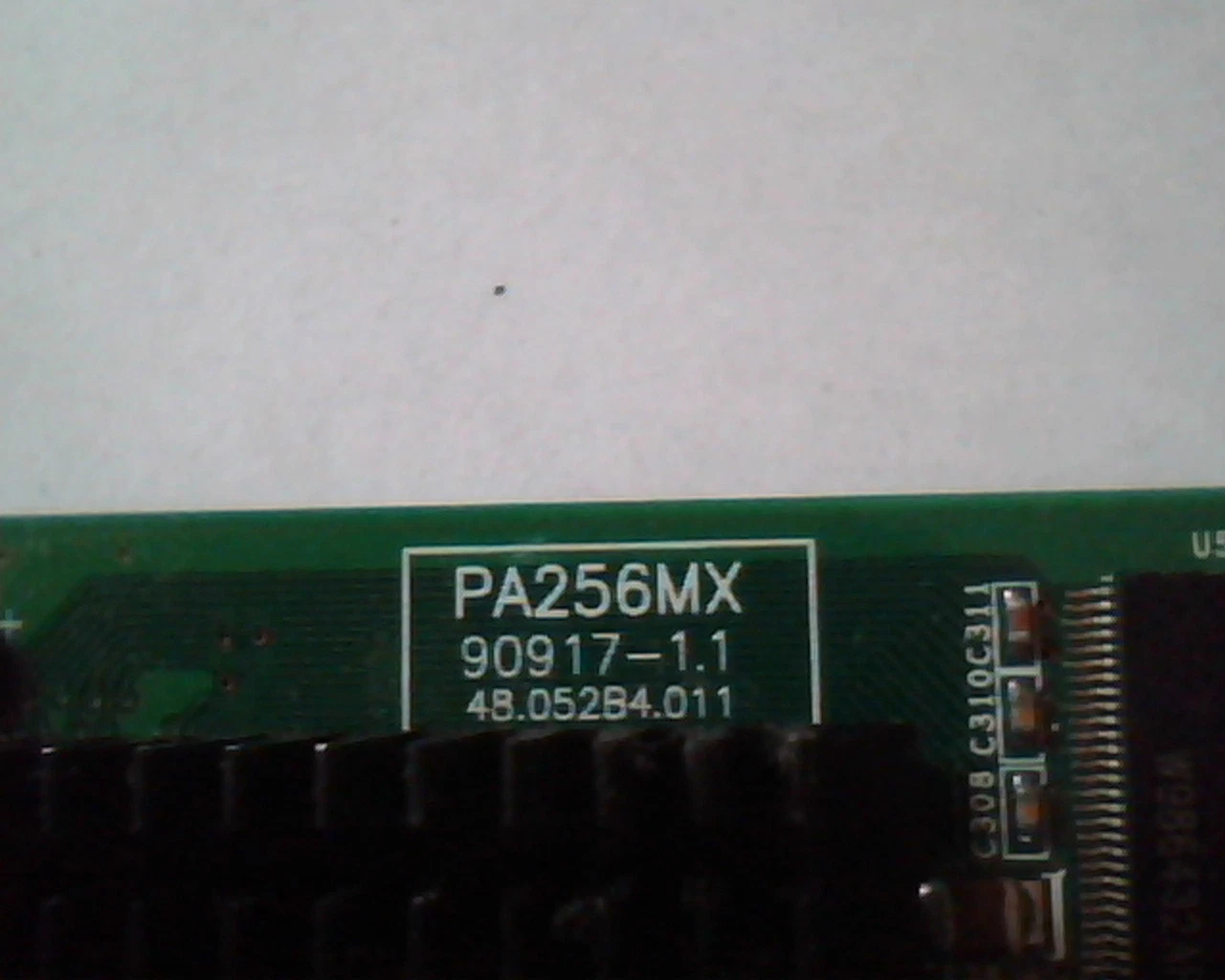 AGP card PA256MX 90917-1.1 V1.00 90.05210.270 VGA 48.052B4.011 - image 3