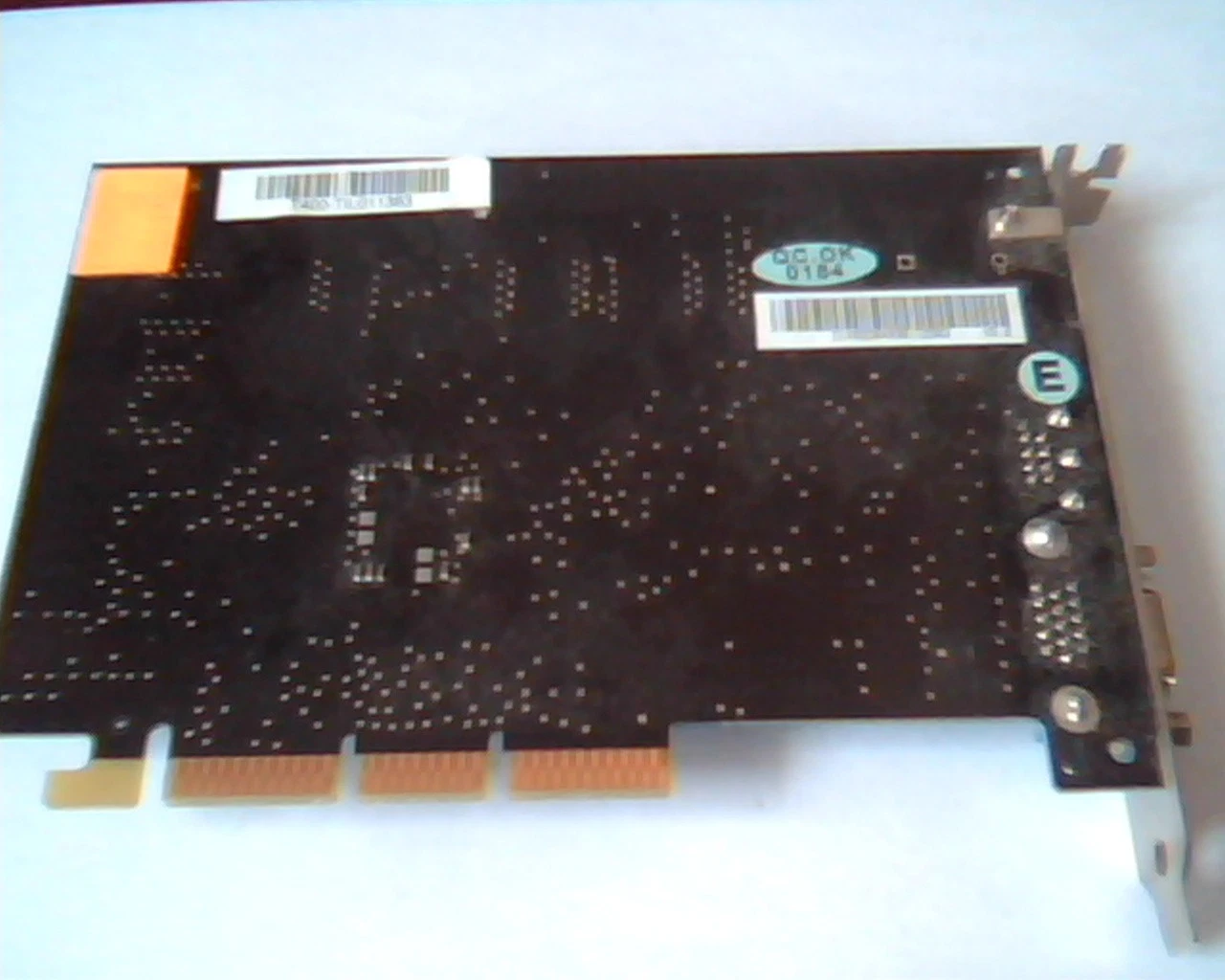 Video Graphics Card AGP Siluro T400 64MB T400-TIL011383 VGA S-Video - image 4