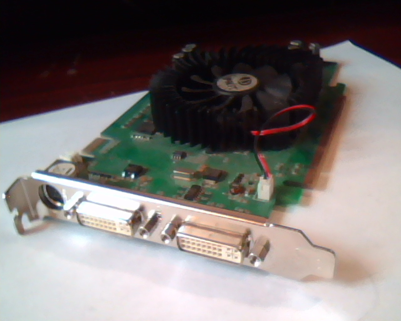 PCI-E express card 8600GT 512MB DDR2 XNE+8600XT351-PM8B84 DVI TV - image 4