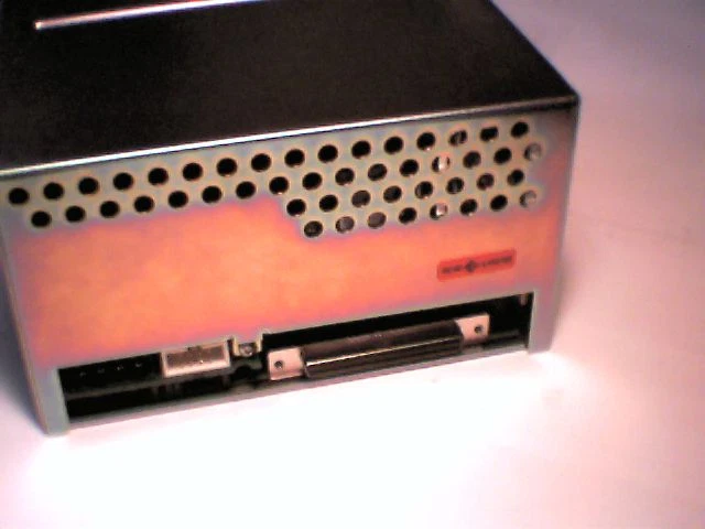 DLT Tape Drive Quantum TR-S13AA 70-80016-01 B03 SCSI LVD SDLT D33125 Super DLT - image 3