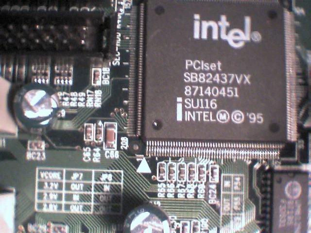 Motherboard Pentium Socket7 BCM SQ594 200MHz 430VX 437VX W83877F 168pin 3-ISA - image 4