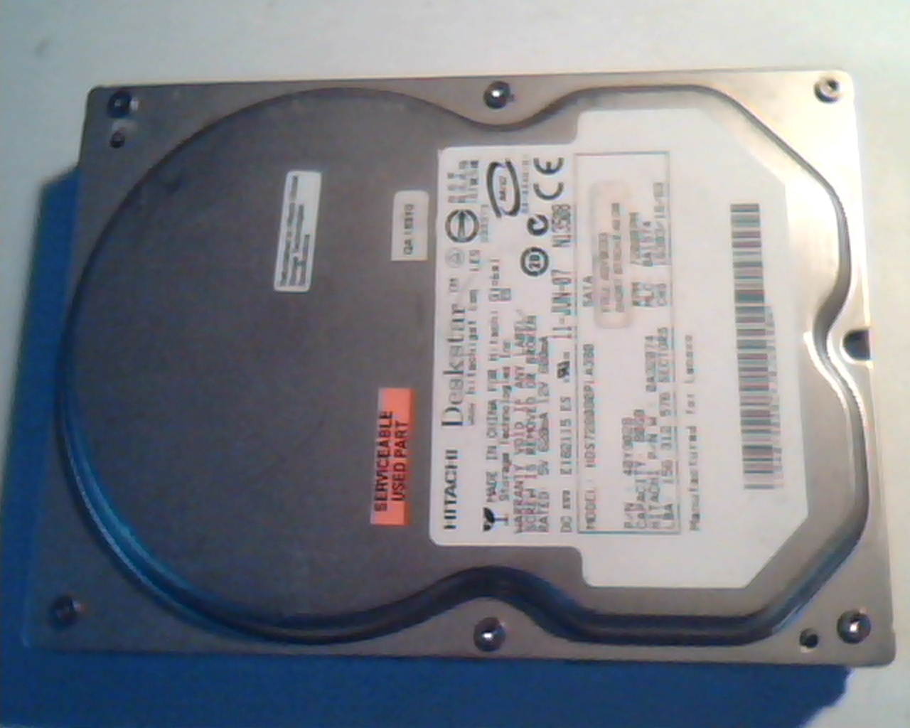 Hard Drive Disk SATA Hitachi Deskstar HDS728080PLA380 40Y9028 80GB 40Y9033