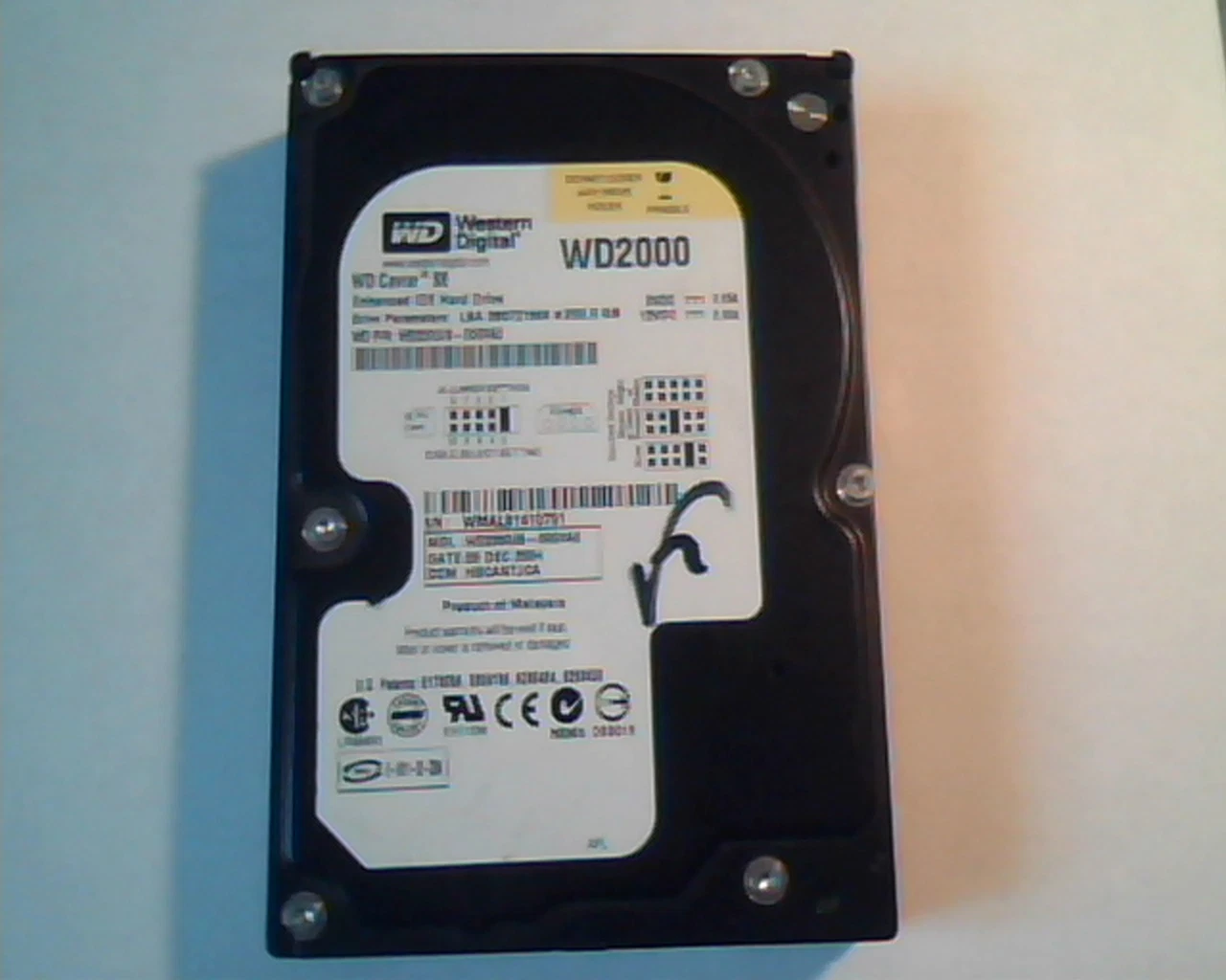 Hard Disk Drive IDE Western Digital WD2000 Caviar SE WD2000JB-00GVA0 HSCANTJCA
