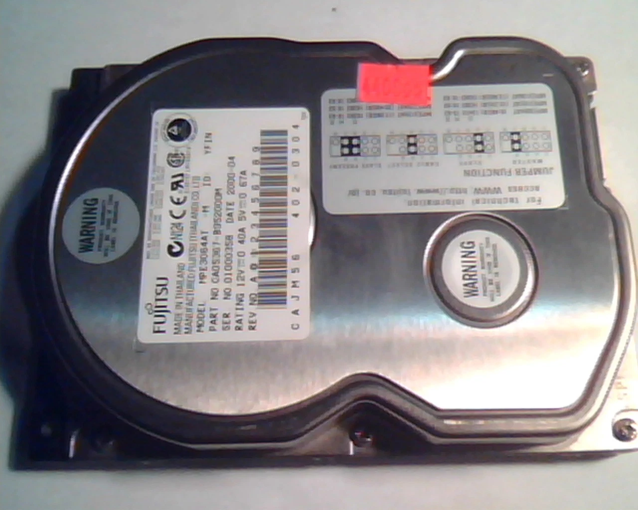 Hard Disk Drive IDE Fujitsu MPE3064AT YFIN CA05367-B952000M 2000-04 402-0304