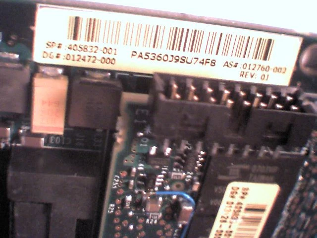 CONTROLLER SAS HP 405832-001 SMART ARRAY P400 PCIe - 512MB - 405835-001 - image 5