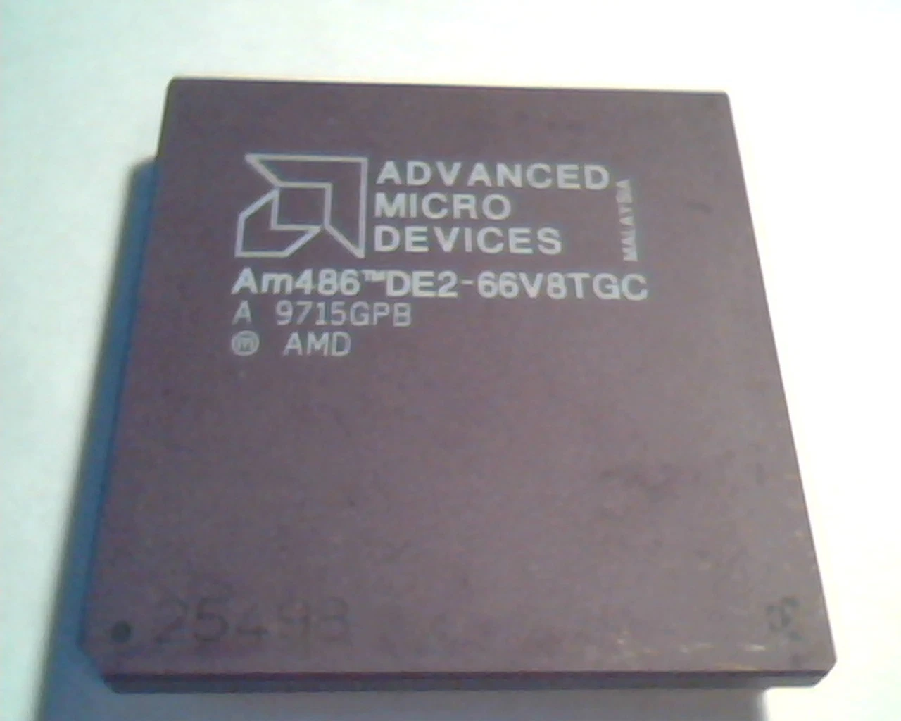 Rare CPU computer chip - Am486 DE2-66V8TGC 9715GPB AMD Advanced Micro Devices