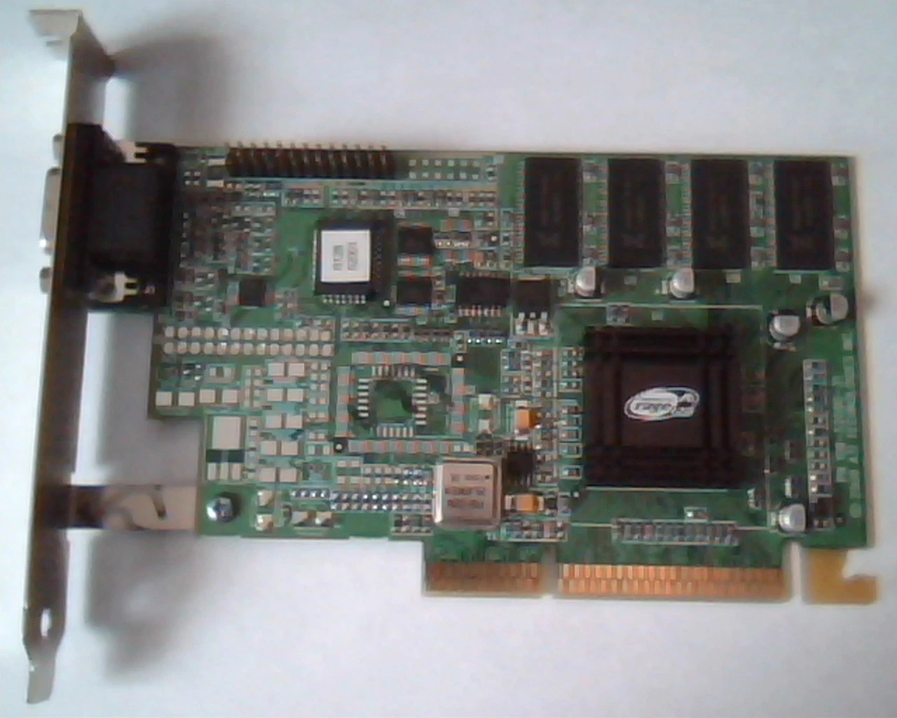 AGP card ATI 109-52000-31 Rage 128 R128 52001 VGA 1025200330