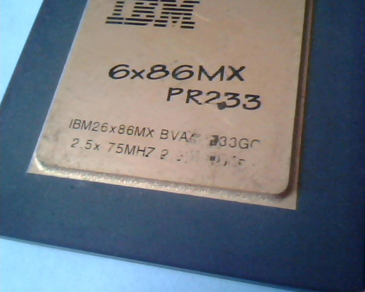 Rare CPU computer chip - IBM 6x86MX PR233 26x86Mx IBM9314 T12039 Cyrix 21L8188 - image 2