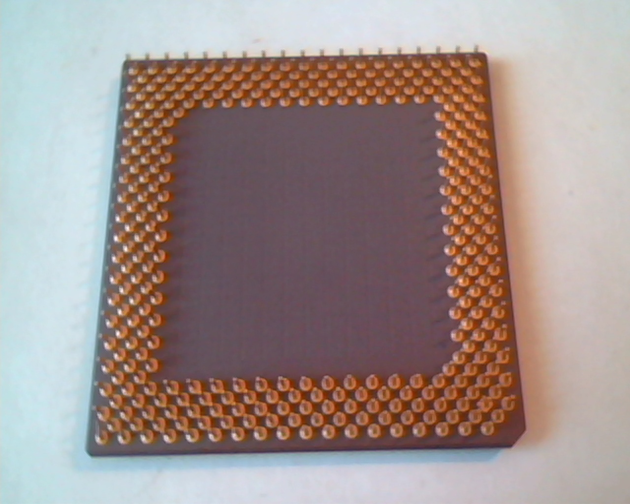 Rare CPU computer chip - AMD AMD-K6-2 A 0002BPBW 1998 2.2V CORE I/O 26351 - image 3