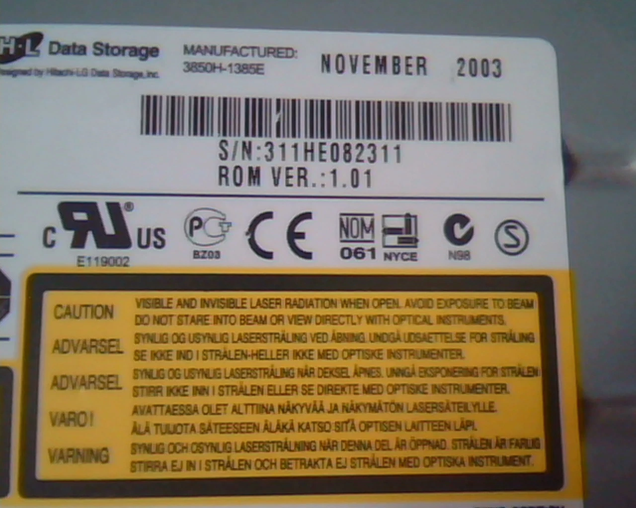 LG CD R/RW Drive Model GCE-8525B ROM Ver 1.01 November 2003 Rewritable 52x32x52x - image 4