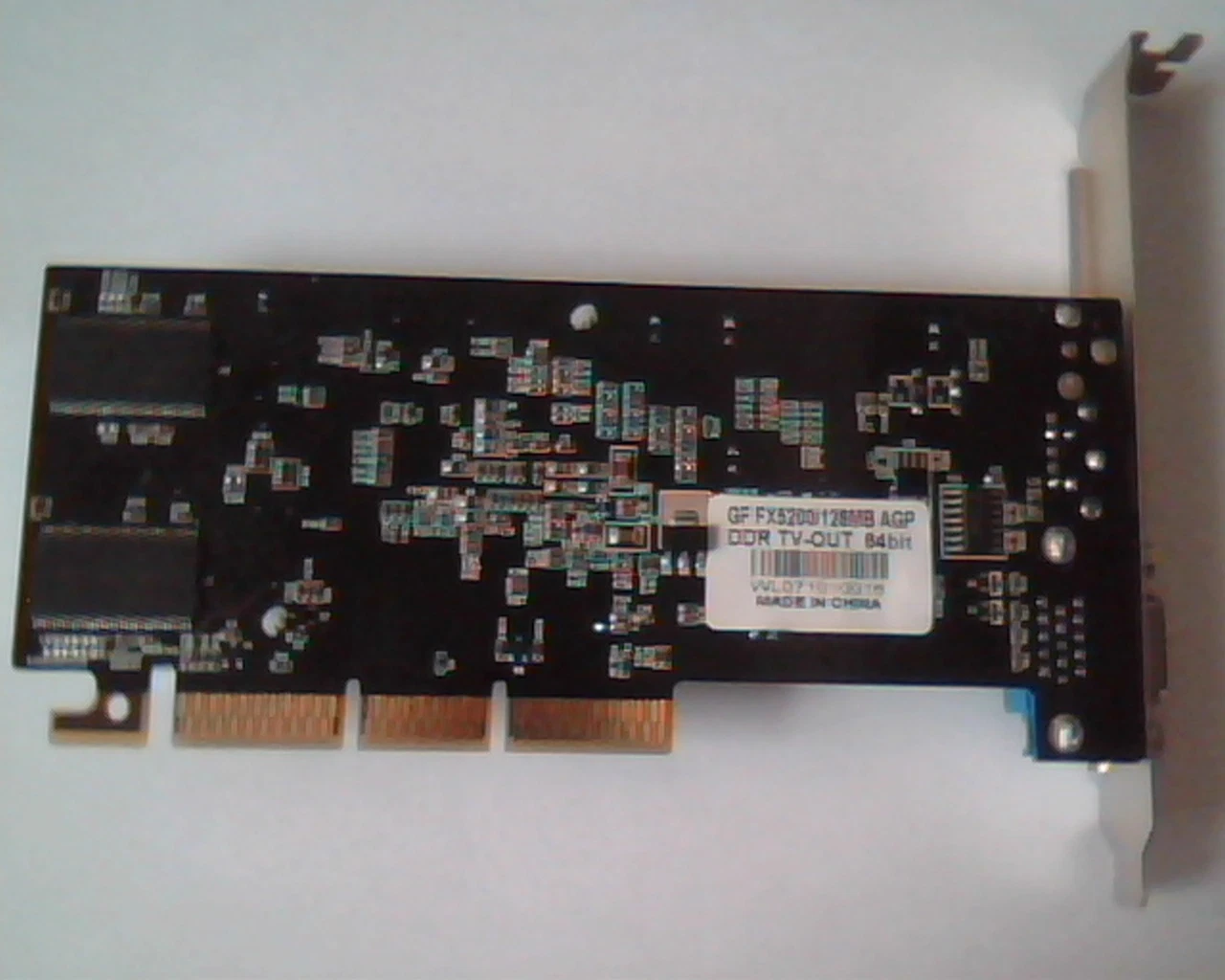 AGP card GeForce GF FX5200 128MB DDR TV-out 64 bit VGA - image 2