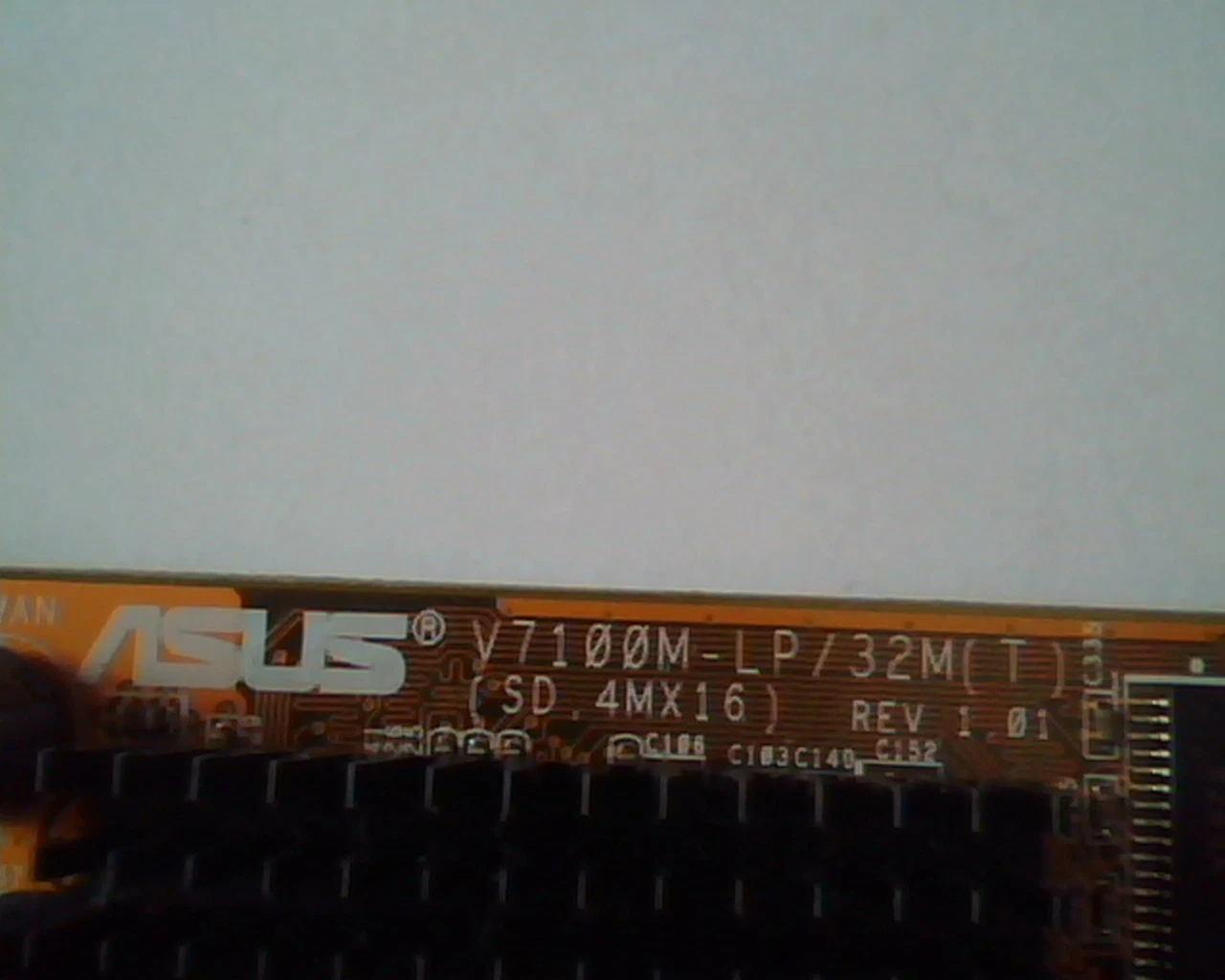 AGP card ASUS V7100M-LP 32M V7100 Magic Pure SI U 0311239-B01-00171 VGA 1.01 - image 2