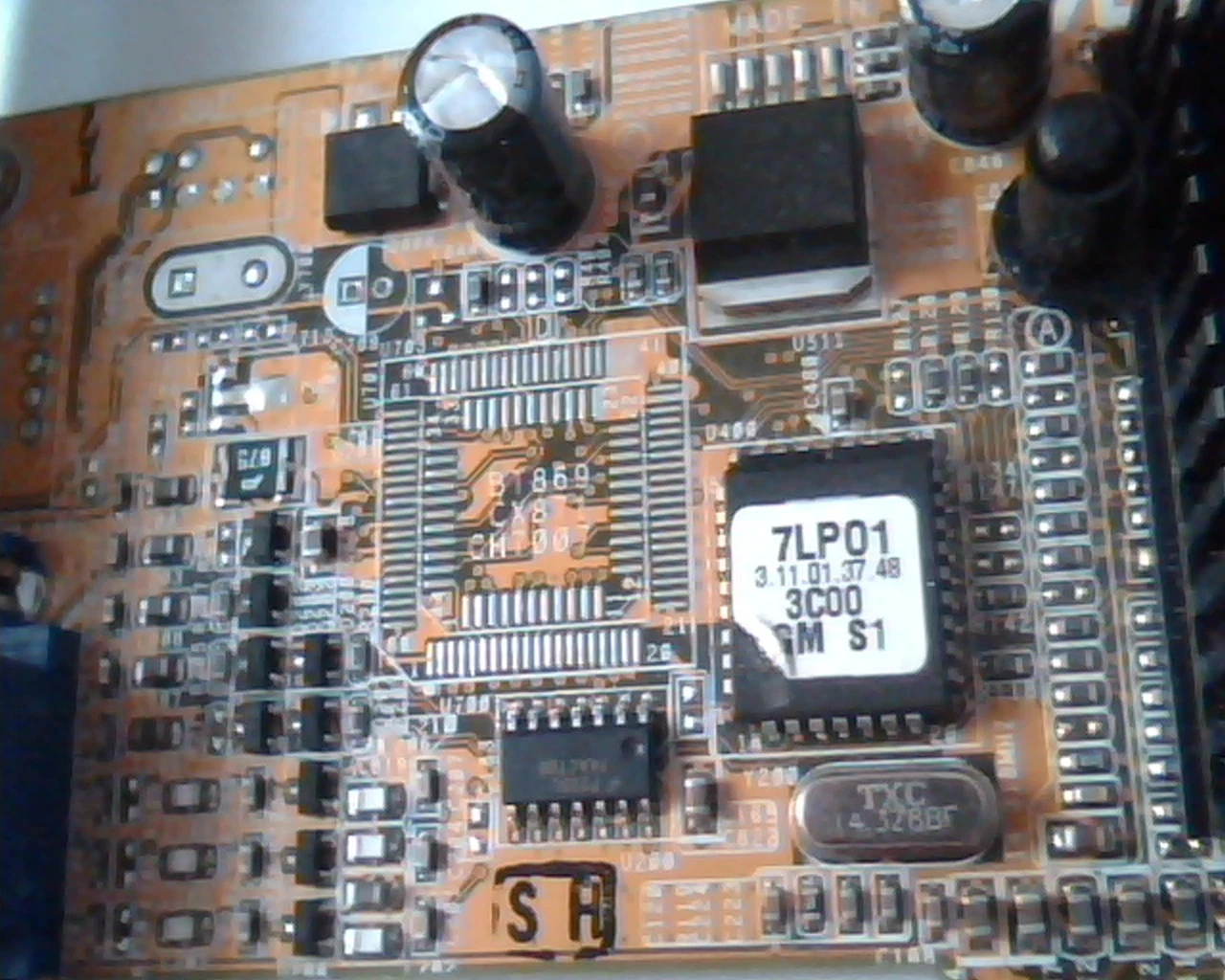 AGP card ASUS V7100M-LP 32M V7100 Magic Pure SI U 0311239-B01-00171 VGA 1.01 - image 3