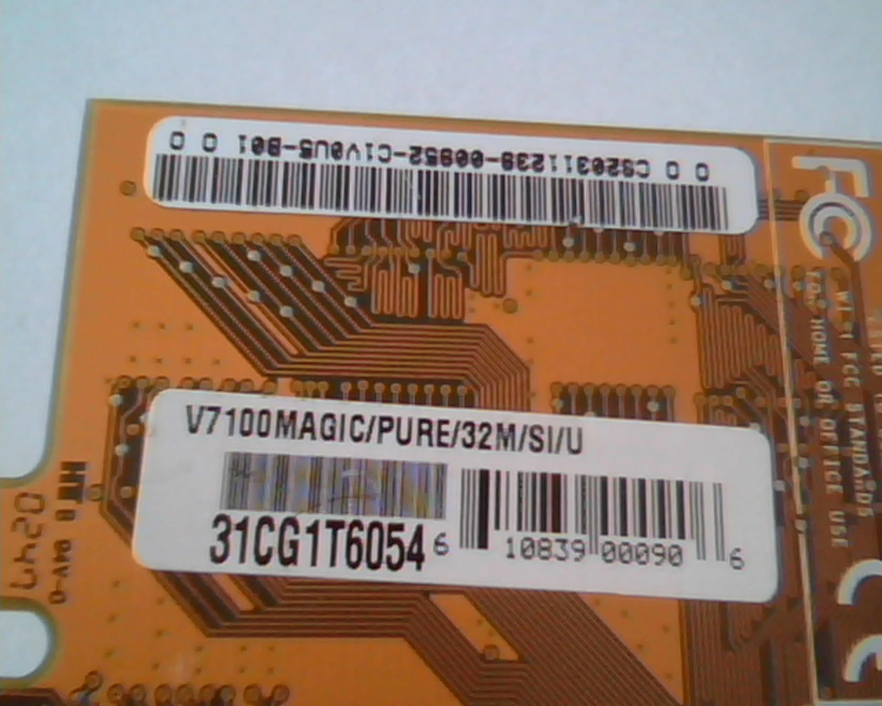 AGP card ASUS V7100M-LP 32M V7100 Magic Pure SI U 0311239-B01-00171 VGA 1.01 - image 4