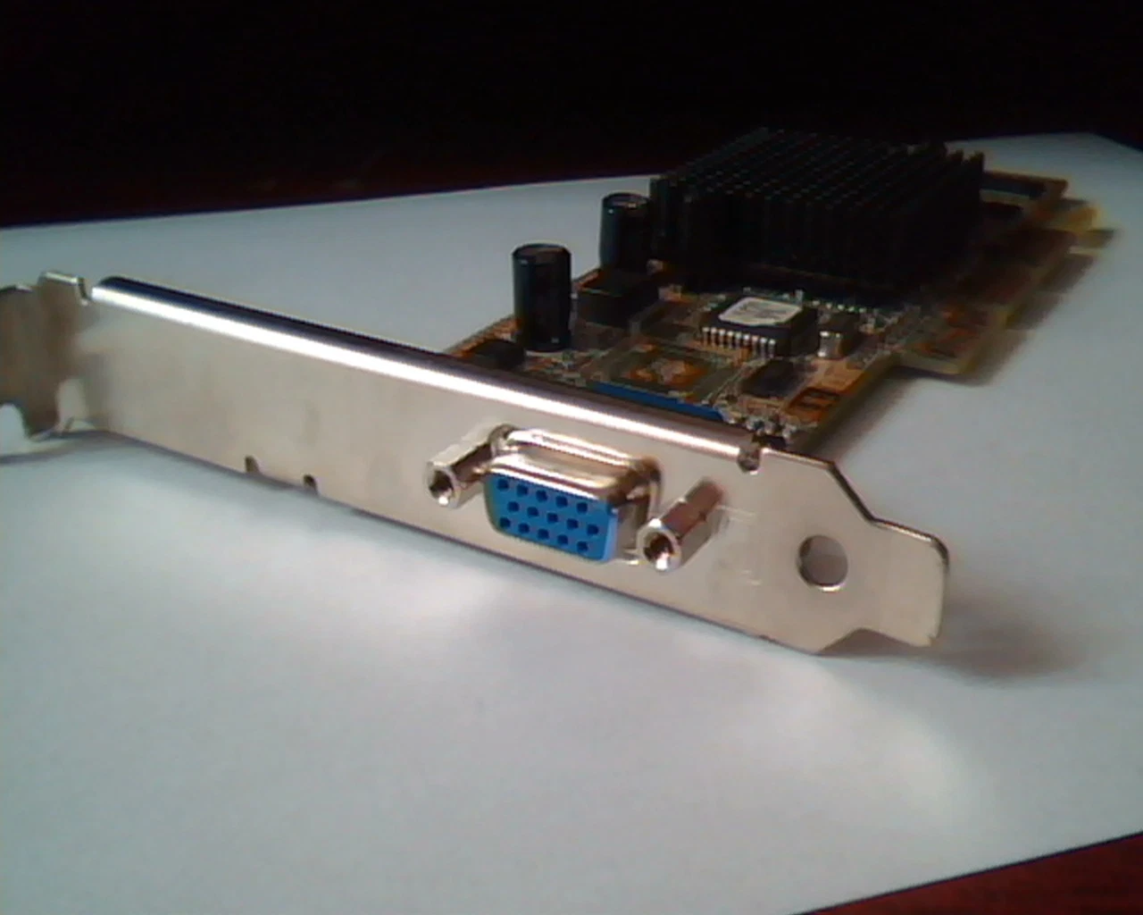 AGP card ASUS V7100M-LP 32M V7100 Magic Pure SI U 0311239-B01-00171 VGA 1.01 - image 7