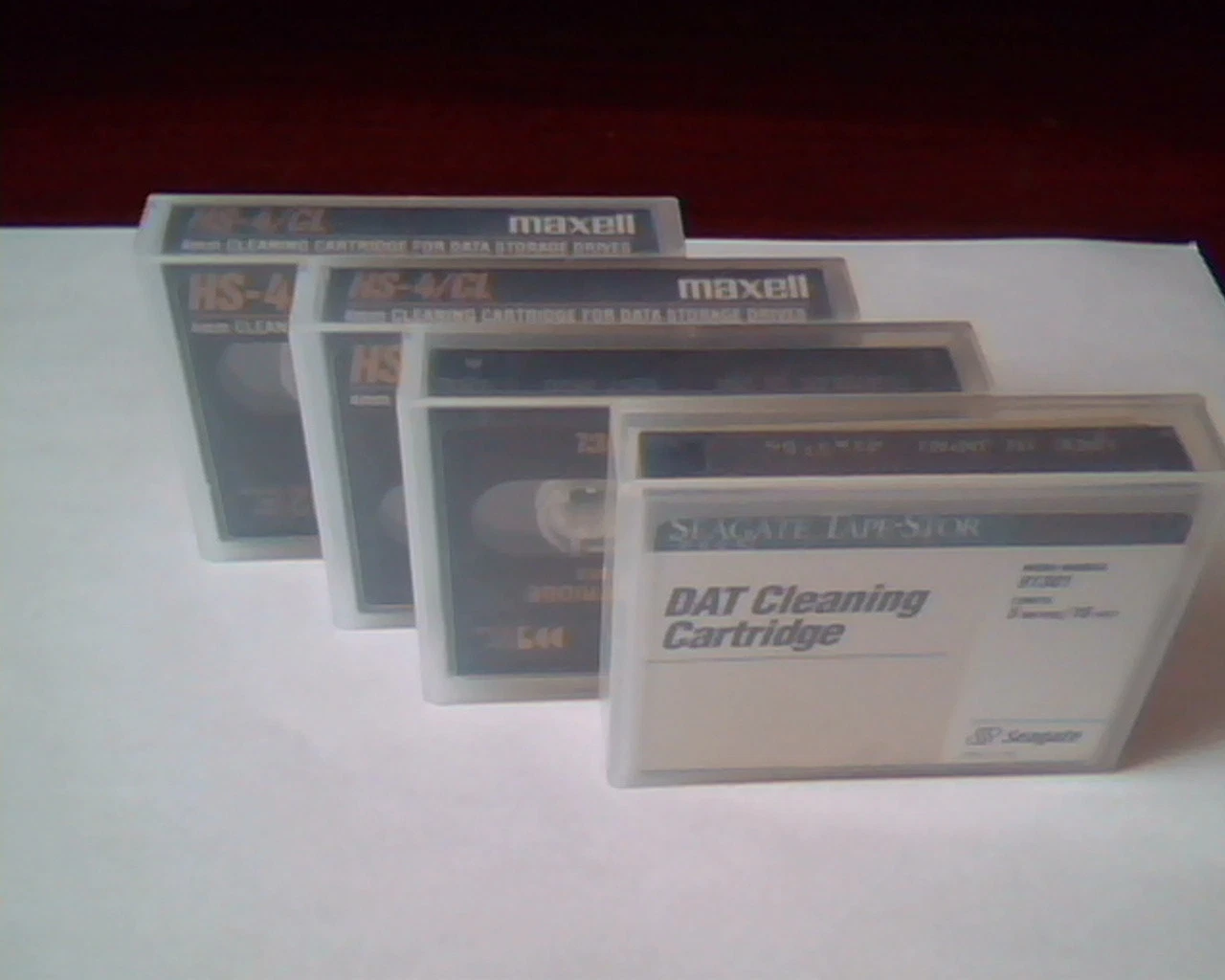 Data Cartridge Cleaning Maxell HS-4/CL 40 cleanings Seagate DAT - SET of 4