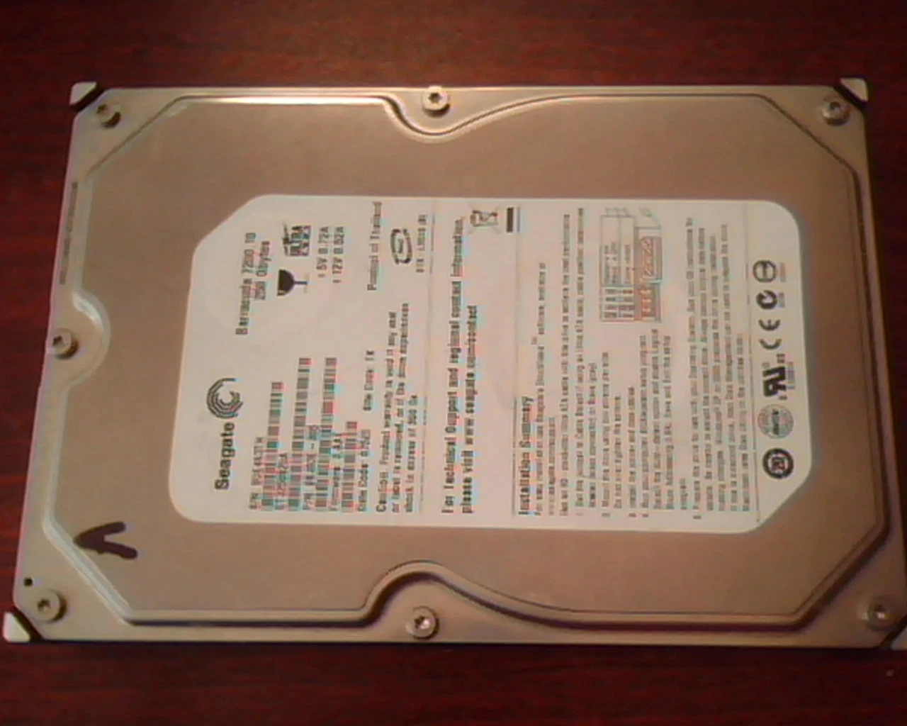 Hard Drive Disk IDE Seagate Barracuda 7200.10 250GB ST3250820A 9BJ03E-305 TK